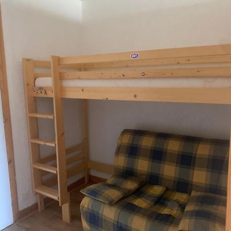 Appartement Avec Acces Piscine- Station- 4 Personnes Сен-Жан-д'Ольп Экстерьер фото