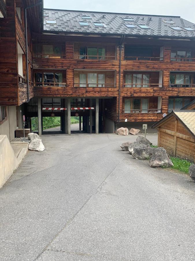 Appartement Avec Acces Piscine- Station- 4 Personnes Сен-Жан-д'Ольп Экстерьер фото